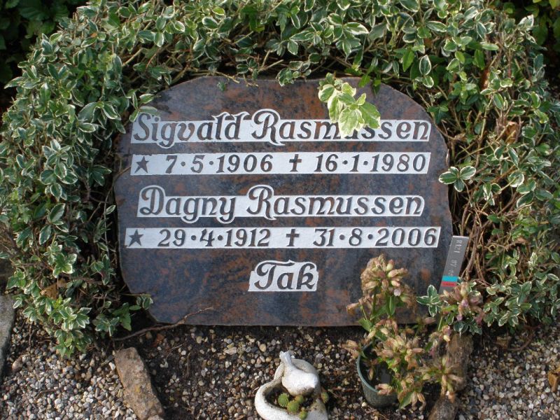 Dagny  Rasmussen    .JPG